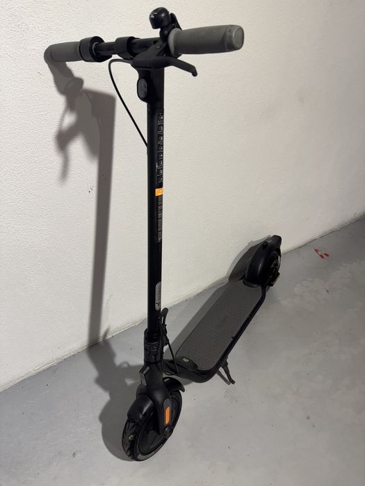 Trotineta electrica ninebot