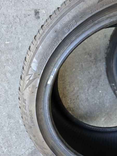 225/45/17 BRIDGESTONE 4бр