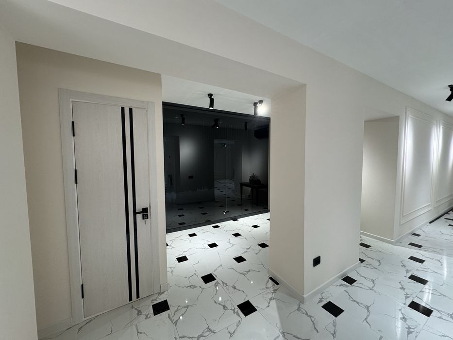 Сдается в аренду помещение вдоль дороги 95м2 - стадион Старт