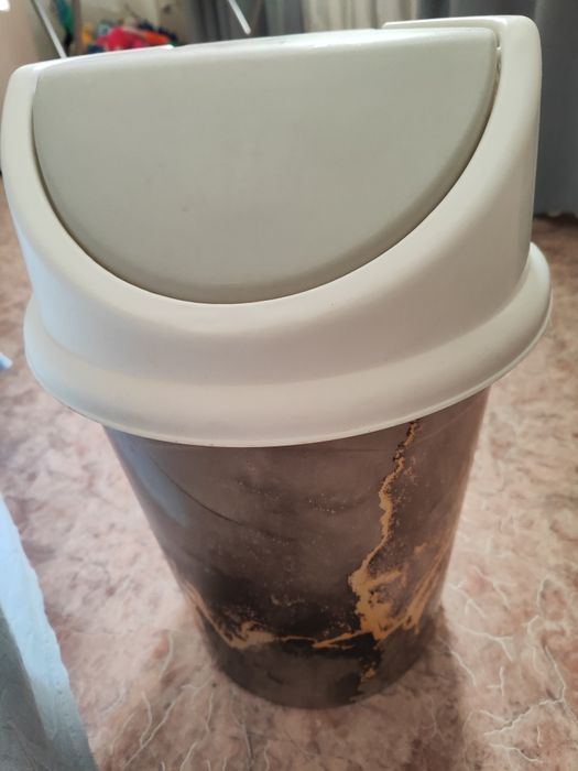 Ведро б/у пластик