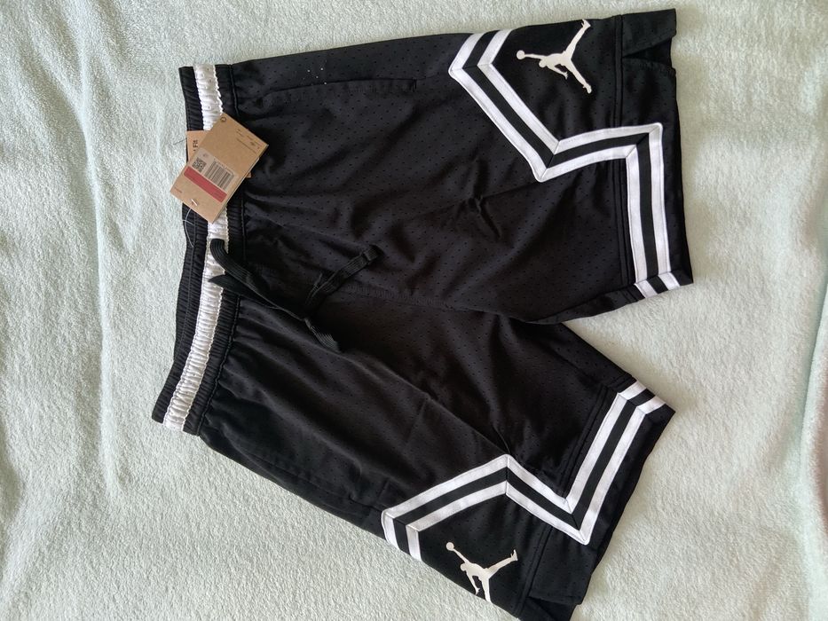 pantaloni scurti jordan