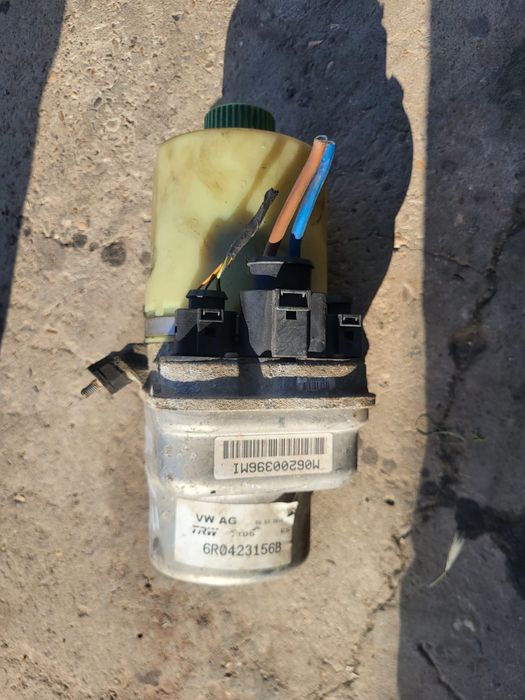 Pompa servo hidraulica vw Polo 2011