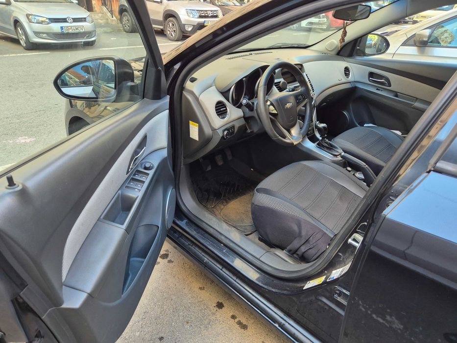 Chevrolet Cruze 1,6 Benzina an fabricatie 2009