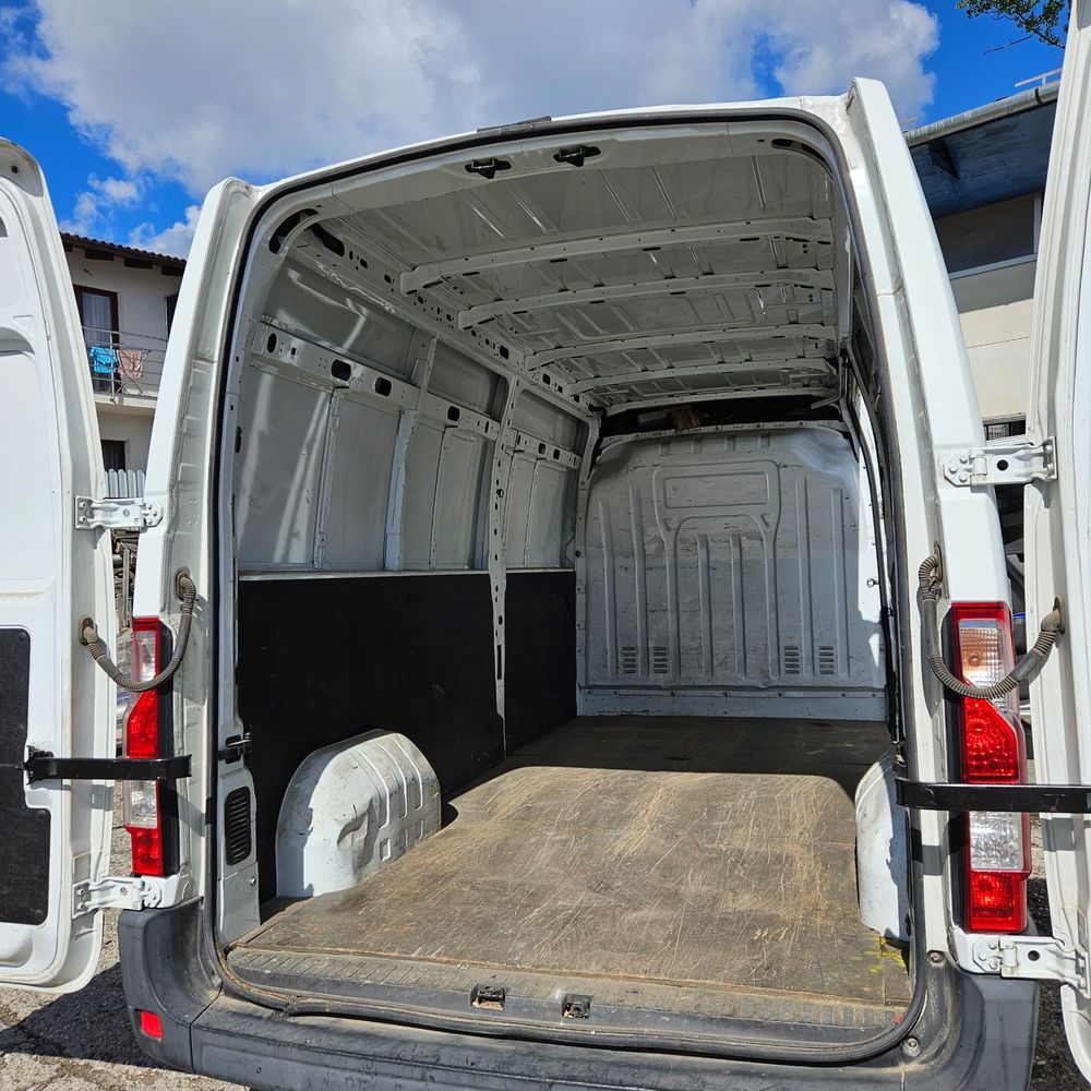 Renault Master 2.3