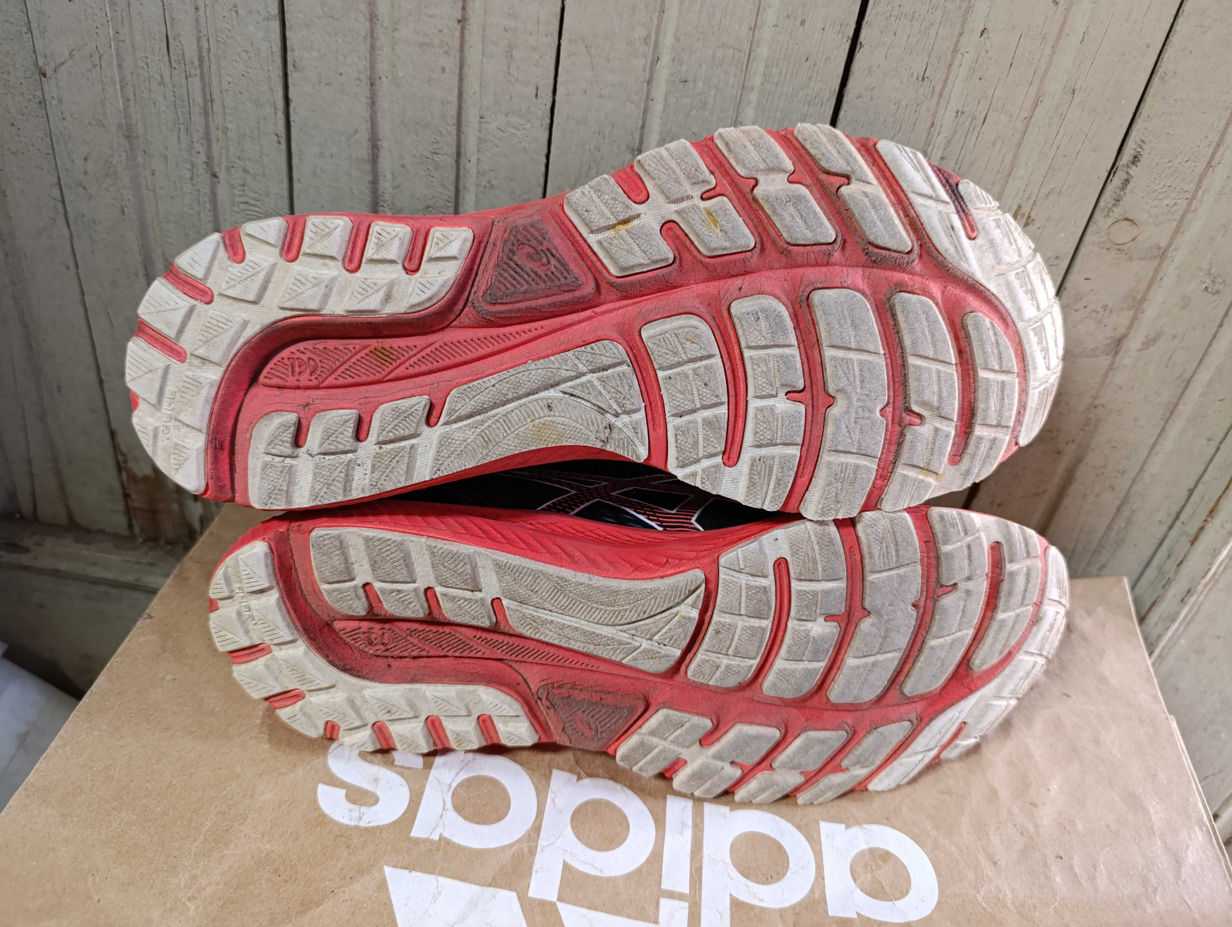 ''Asics Gel-Cumulus 22 Tokyo''оригинални маратонки 44 номер