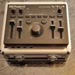 Roland VT-4  TRansformator voce