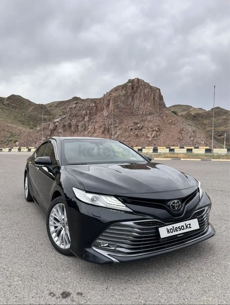 Продам Toyota Camry 2020 года