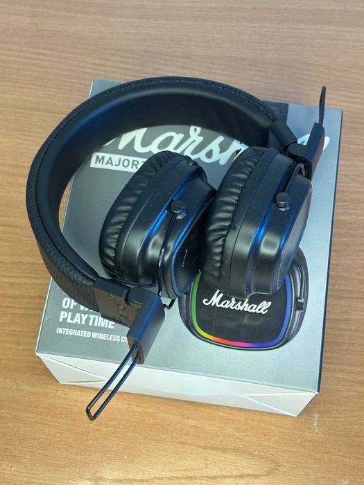Маршал наушники. Marshall