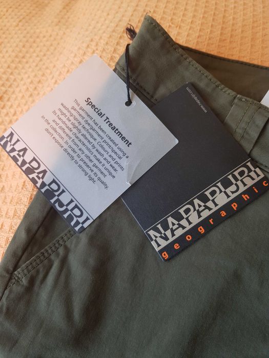 Pantaloni noi Napapijri geographic