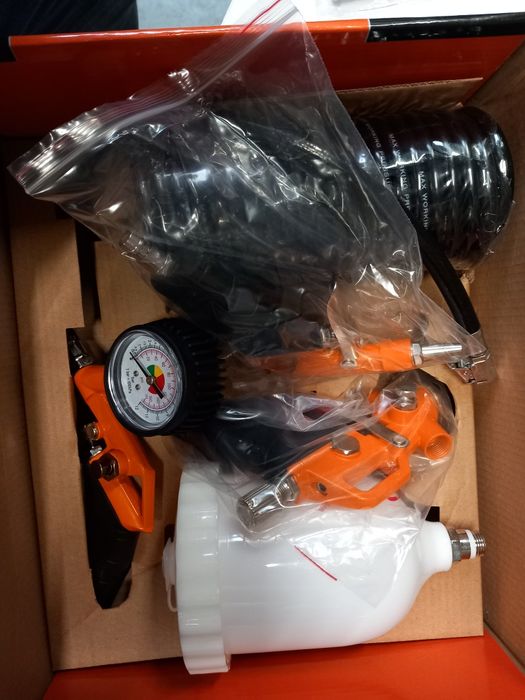 Kit Compresor Black+Decker