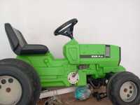 Masinuta tractor pt copii cu pedale