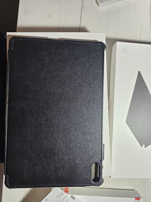 Huawei MatePad 11 (128 GB, 6 GB RAM) + Tastatură & Stylus