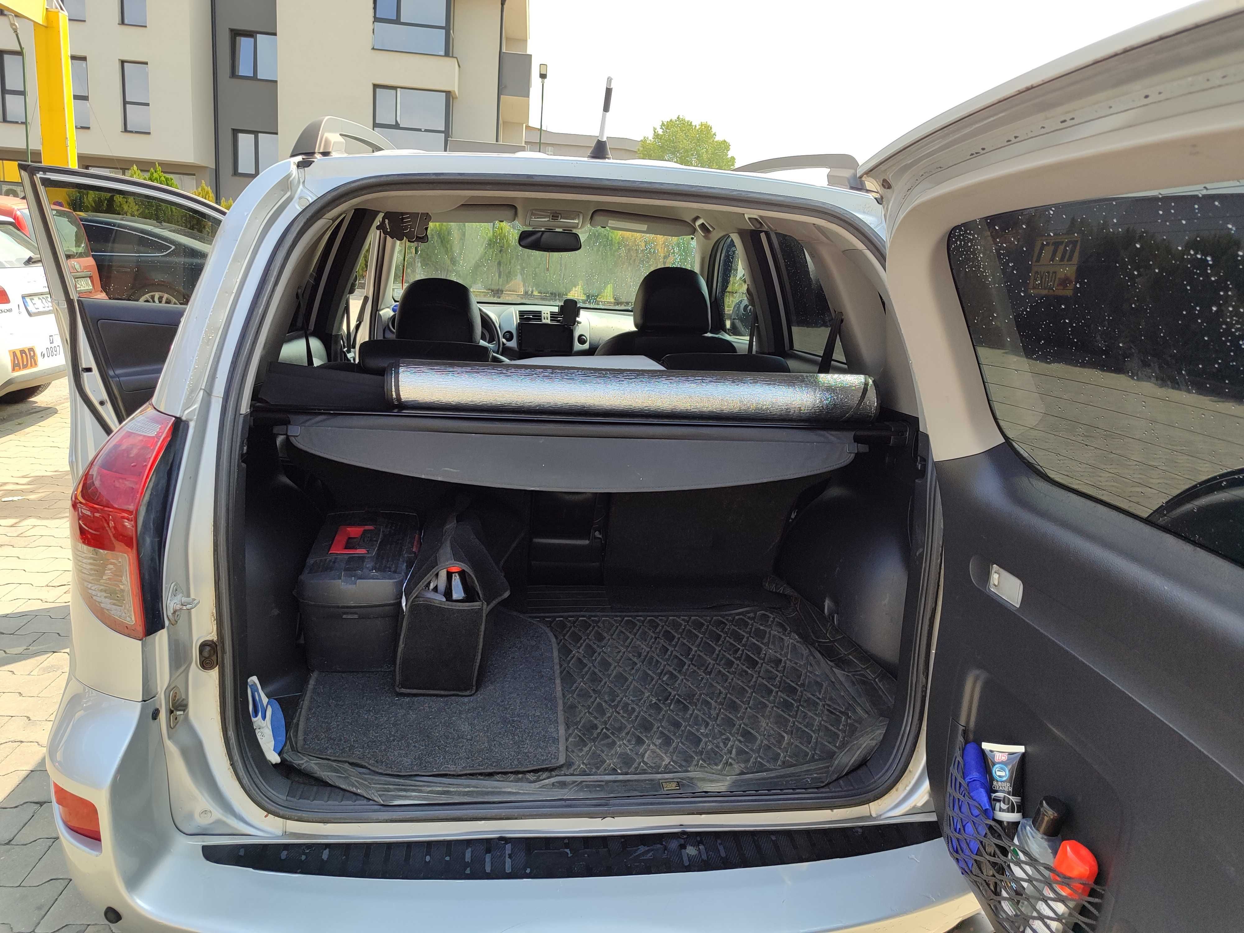 Продавам Toyota RAV 4 2006 г.