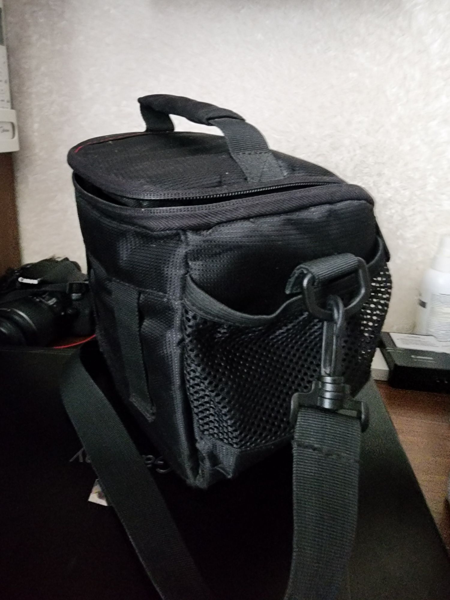 Продам Canon 650d
