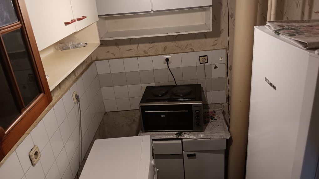 Дава се под наем Двустаен апартамент в Варна, Възраждане 1 - 50 кв.м за 357 € - Снимка #3