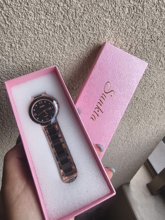 Нов часовник идеален подарък