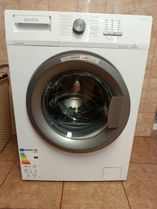 Masina de spalat Artic apl81013xlw3