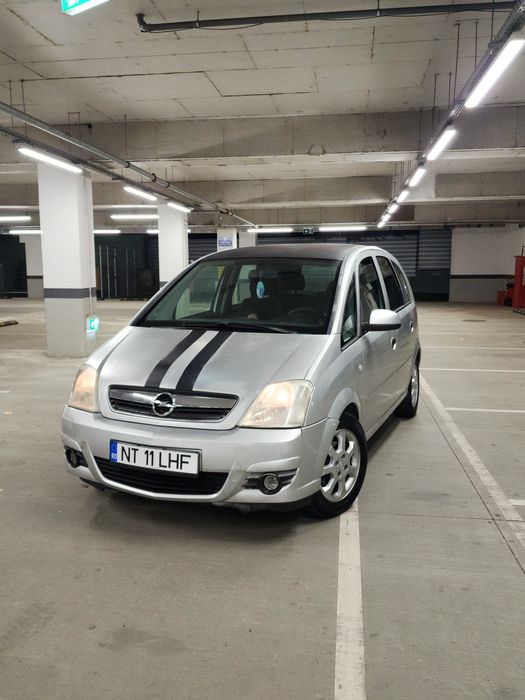 Vand sau Schimb Opel Meriva