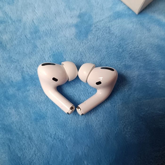 Air pods Pro 1 сатылады