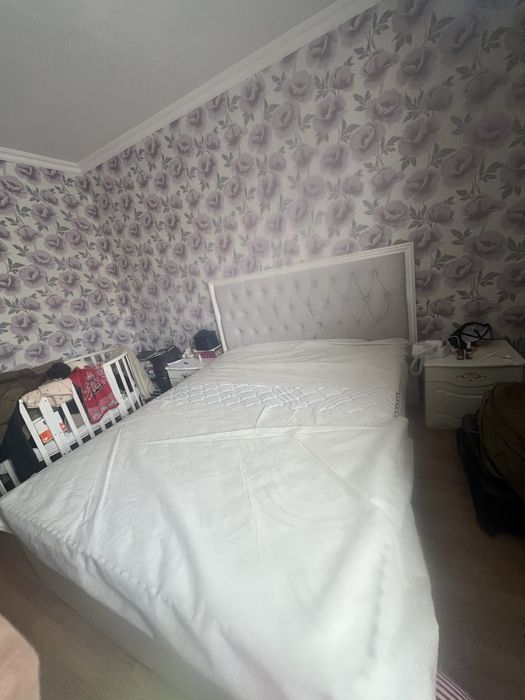 Спальный кровать