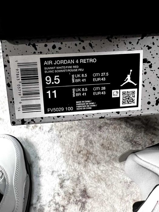 Jordan 4 White Cement 2025 (41/42/43)FULLBOX| Livrare cu verificare