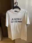 Tricou de firma Amiri