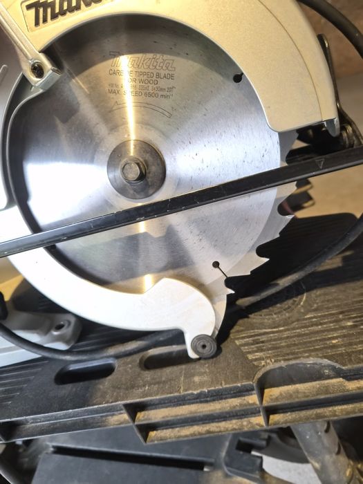 Ferăstrău Circular Makita