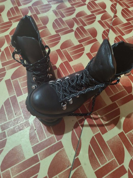 Боти марка  Firetrap оригинални