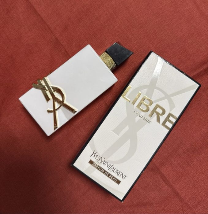 Parfum dama Yves Saint Laurent