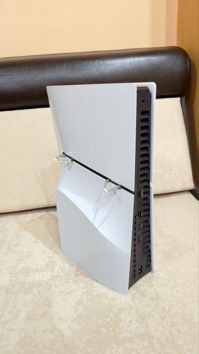 Playstation 5 (SLIM)