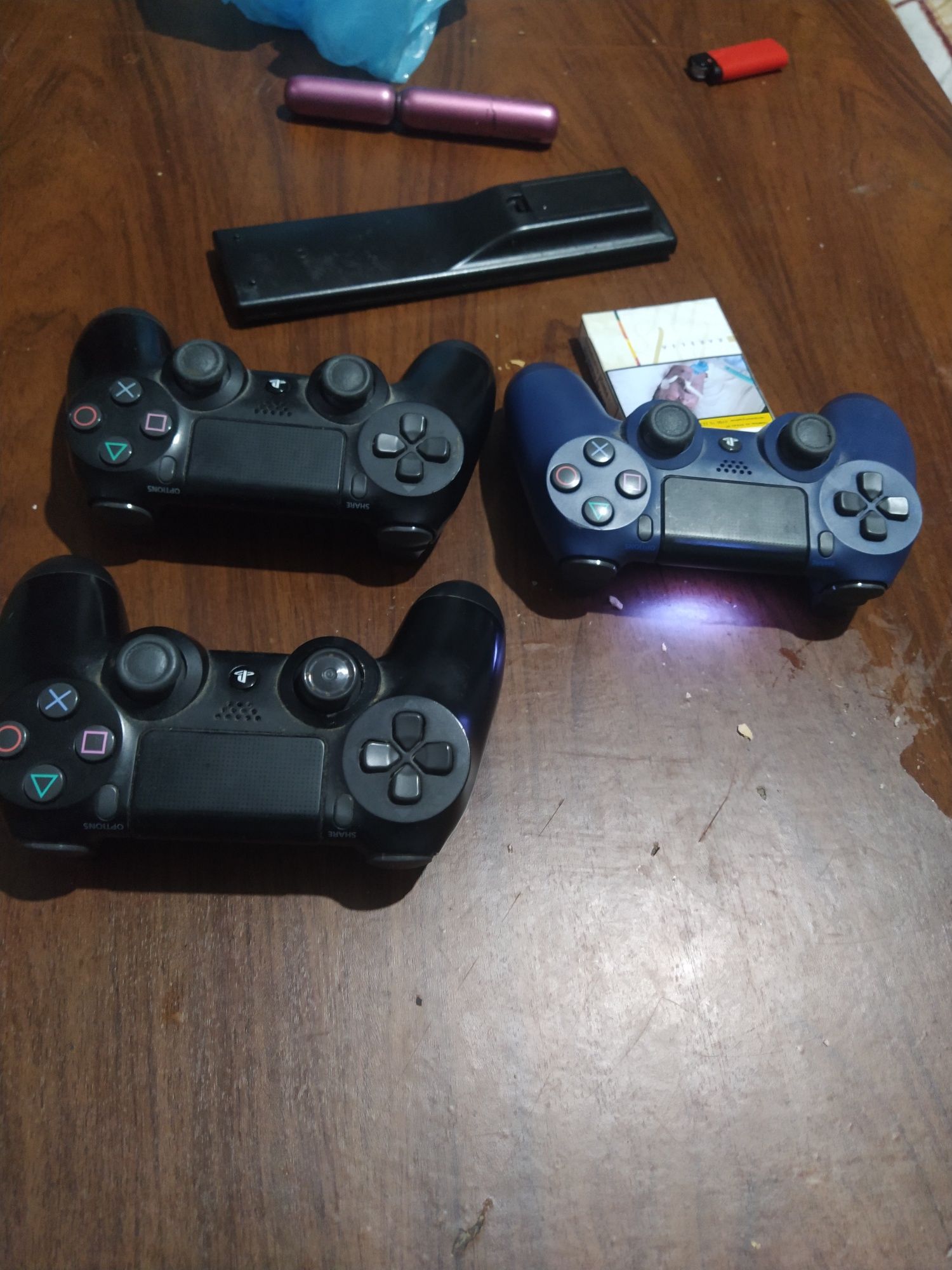 Ps4 и три джойстика на сони