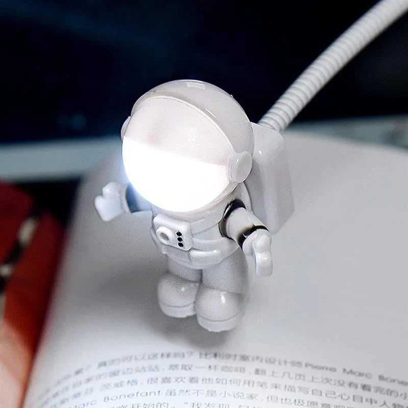 Lampa USB model Astronaut