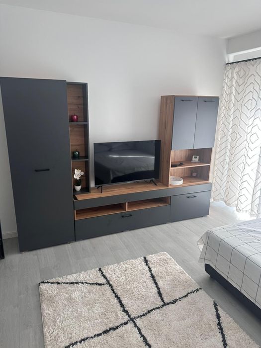 Inchiriez garsoniera ultracentrala