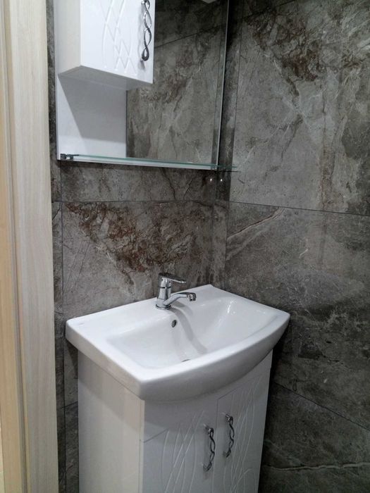 Продава се Двустаен апартамент в Варна, Базар Левски - 50 кв.м за 2500 €/кв.м - Снимка #7