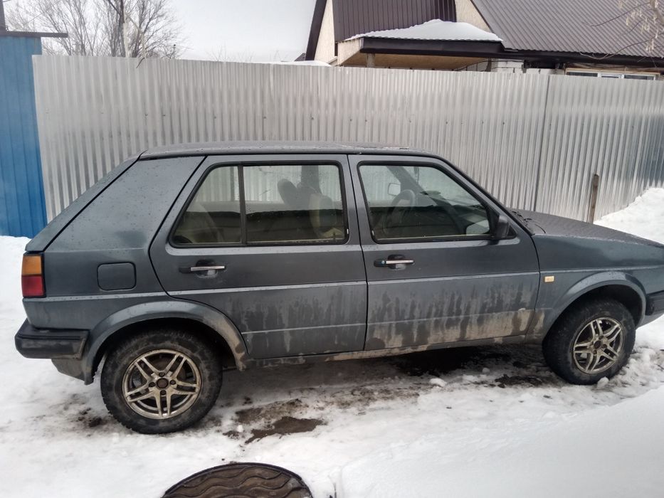 Продам  Фольксваген гольф 2
