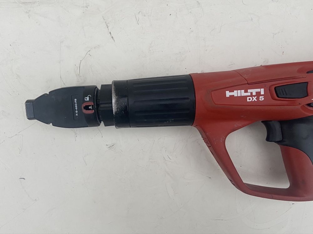 Hilti dx 5 pistol batut cuie bolturi metal profile hala