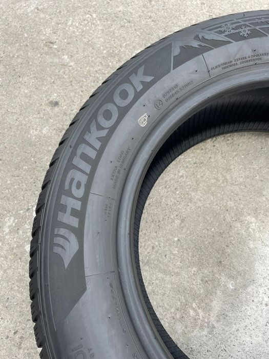 Set anvelope iarna 225 60 17 hankook