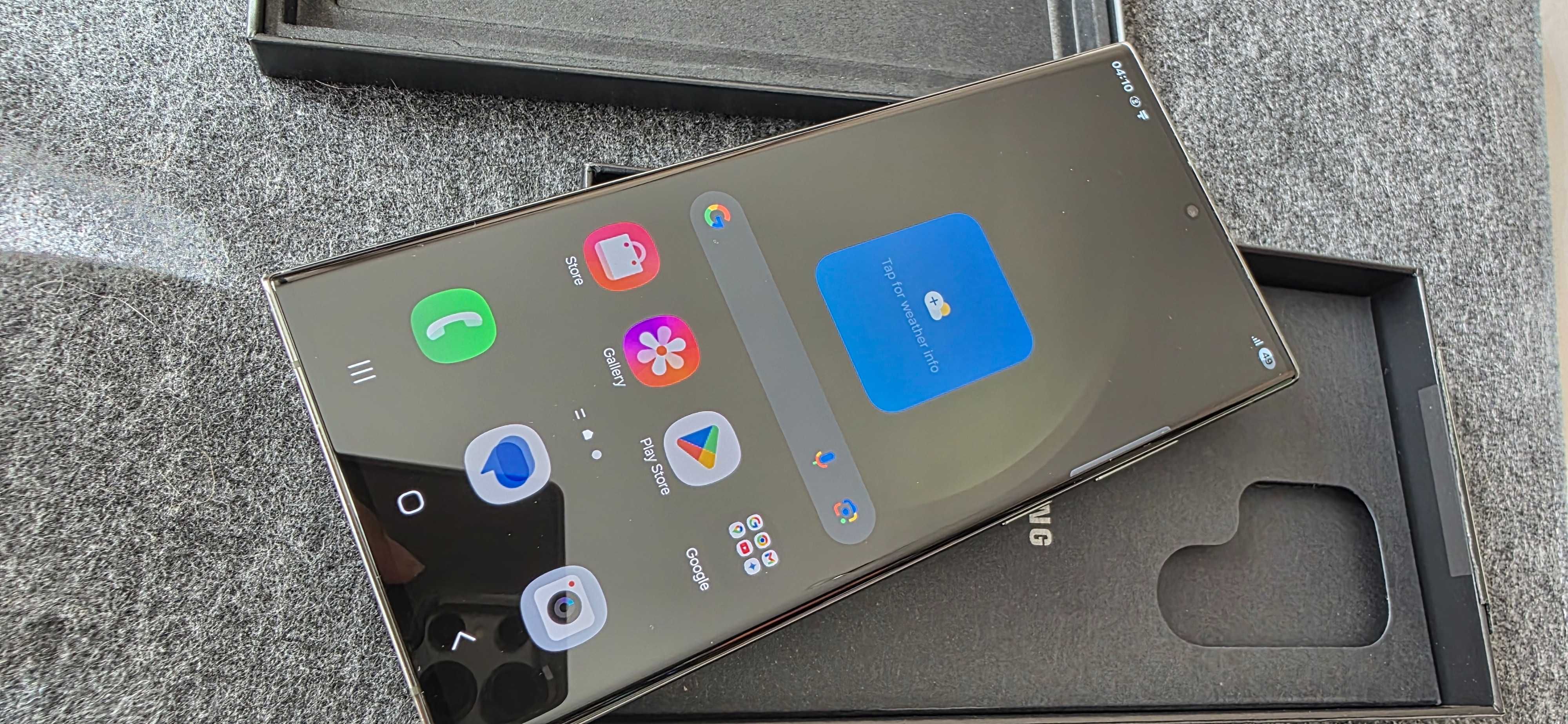 Samsung Galaxy S23 Ultra 512 GB в гаранция