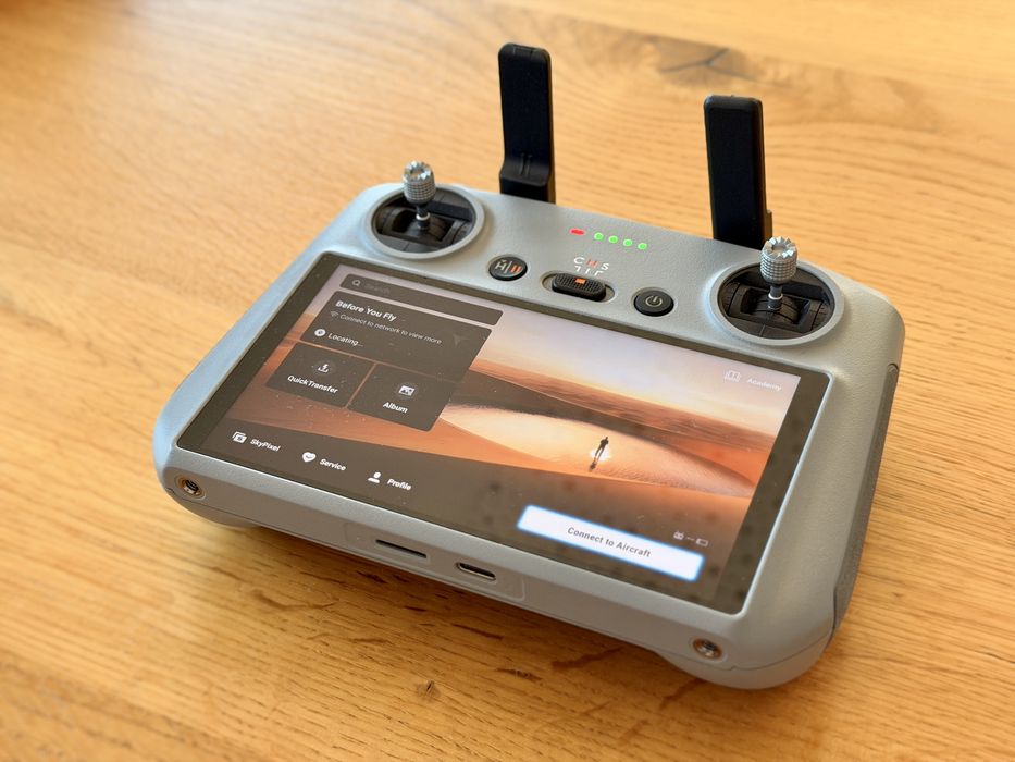 Dji mini 4 pro fly more combo