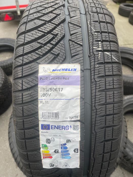 Michelin pilot alpin 235//50/17
