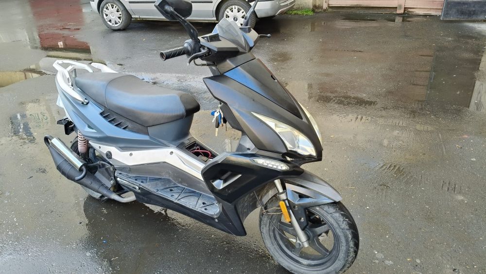 Jiajue (honda)Scuter 49 cm