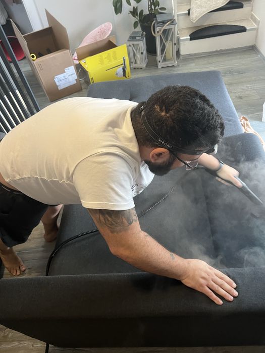 Curatare canapele,coltare si mobilier textil.