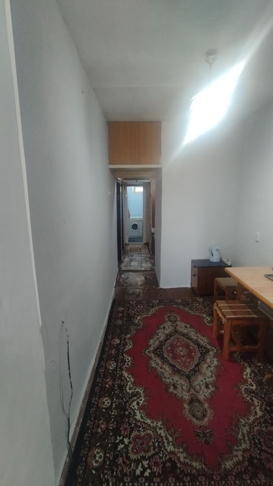 Продается. Спутник 18, 3/2/4 кирпич с мебелью и техникой
