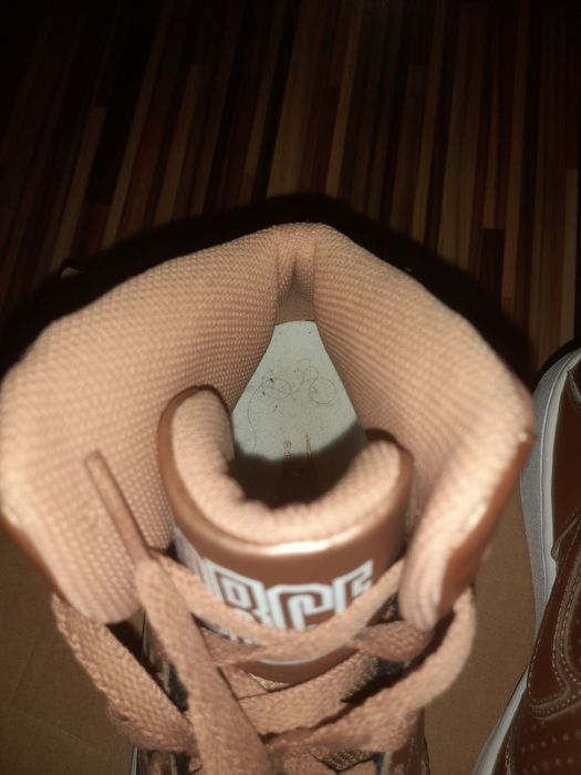 (38,5) NIKE SUN  of FORCE оригинални естествена кожа