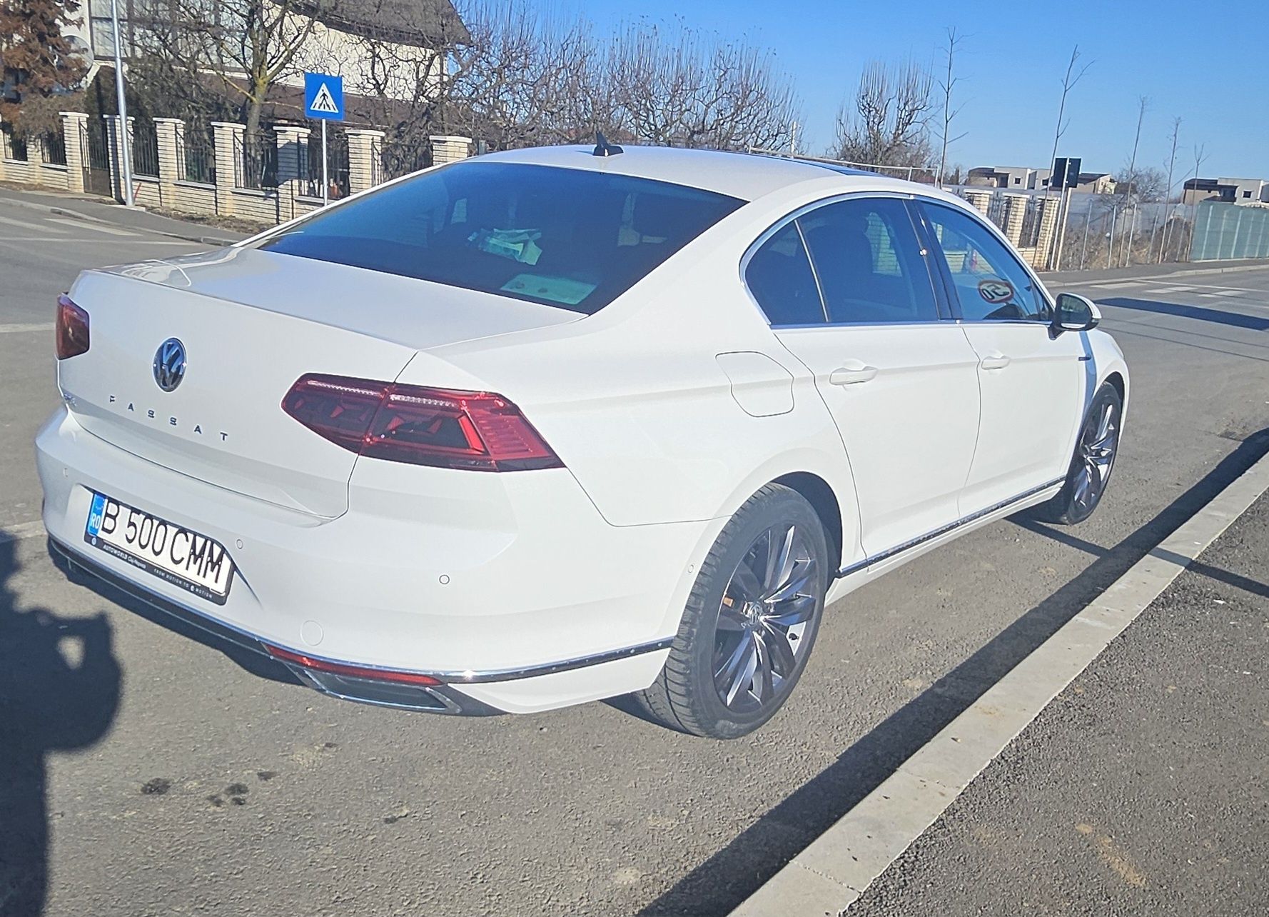 VW Passat GTE Plug-in Hybrid Noiembrie 2019
