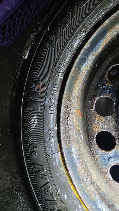 Cauciucuri mixte 175/65 R14 M + S