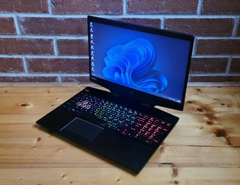 Laptop Gaming OMEN i7 RTX 2080 240Hz
