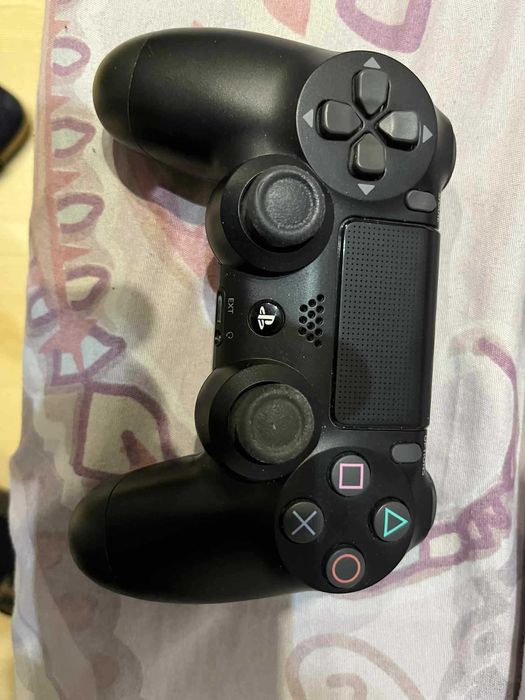 PlayStation 4 Slim 500GB с игри