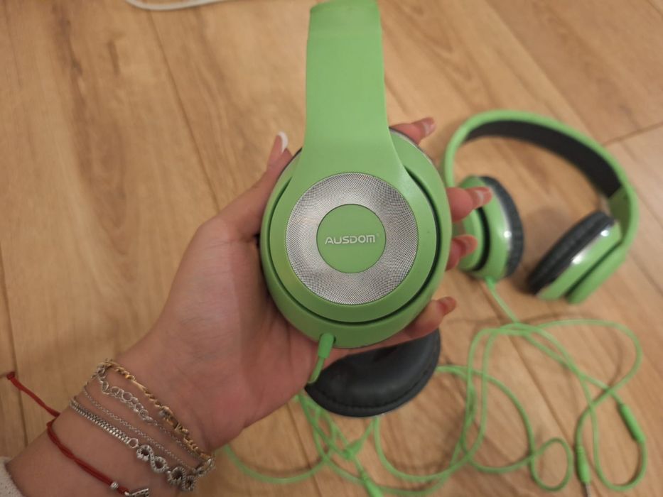 Vand casti PHILIPS si Ausdoiti