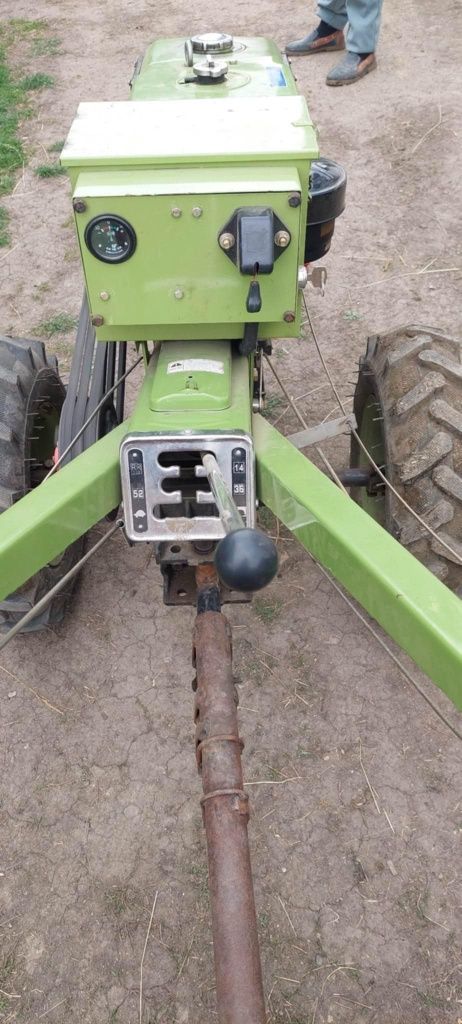 Motocultor Bizon (Zubr) 15 cp, cu accesorii